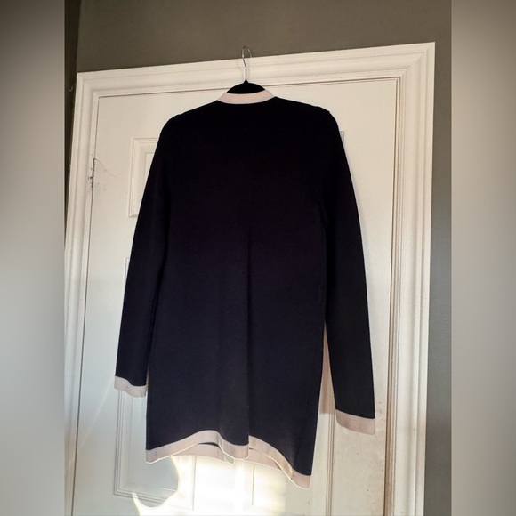 Vintage Tory Burch Sabrina Cardigan 💯 Merino Wool - Picture 2 of 7